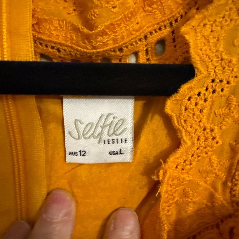 Selfie Leslie Lace Dress Marigold Yellow Ruffle Sleeve Midi USA L